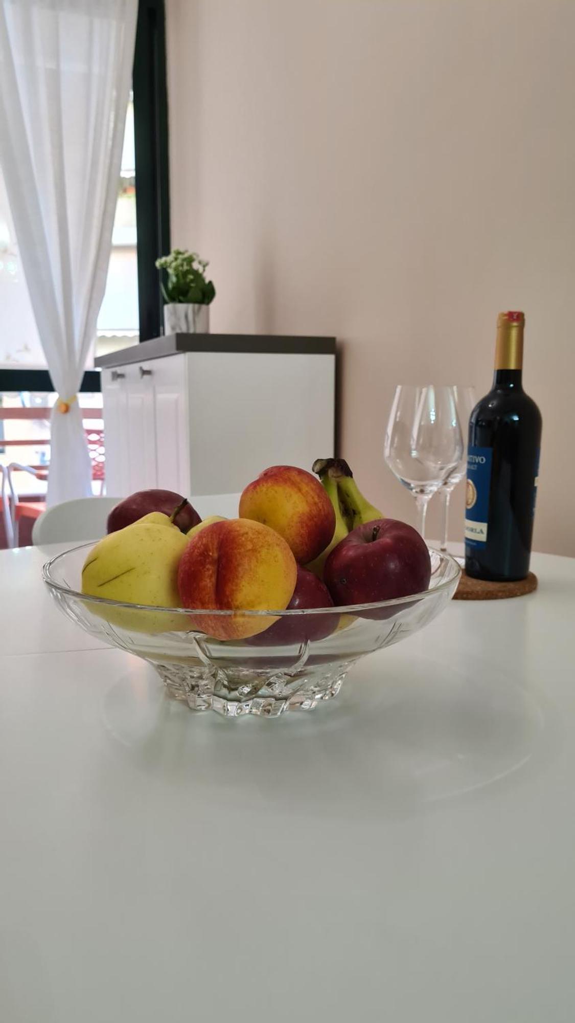 Family-Friendly Apt At 21 Dhjetori W/Self Check-In Тирана Экстерьер фото